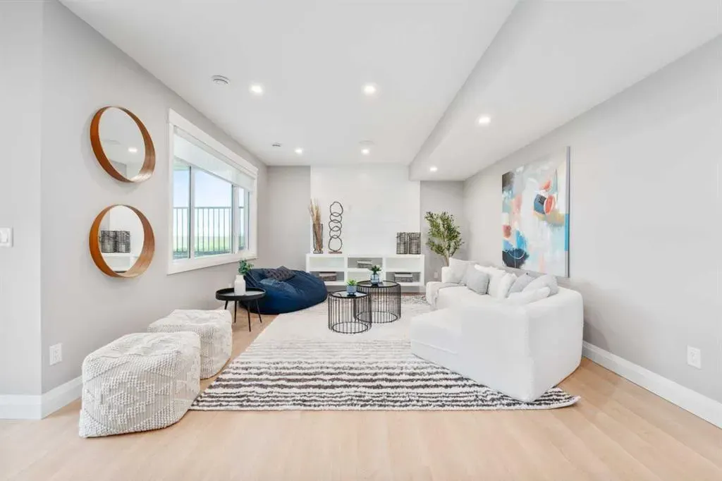 33 North Bridges Landing