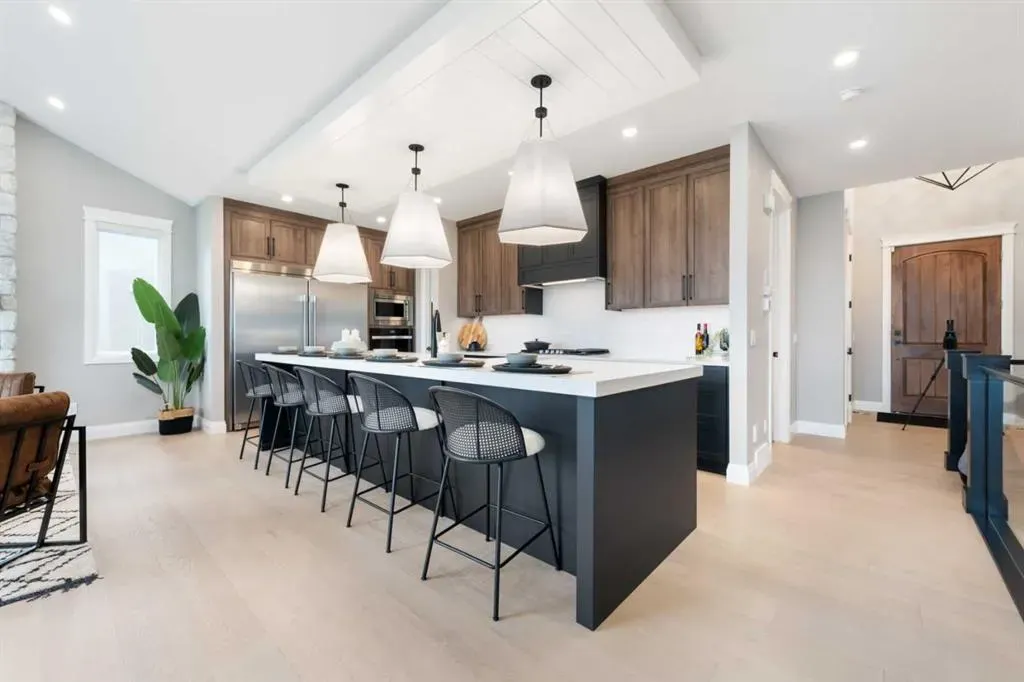 33 North Bridges Landing