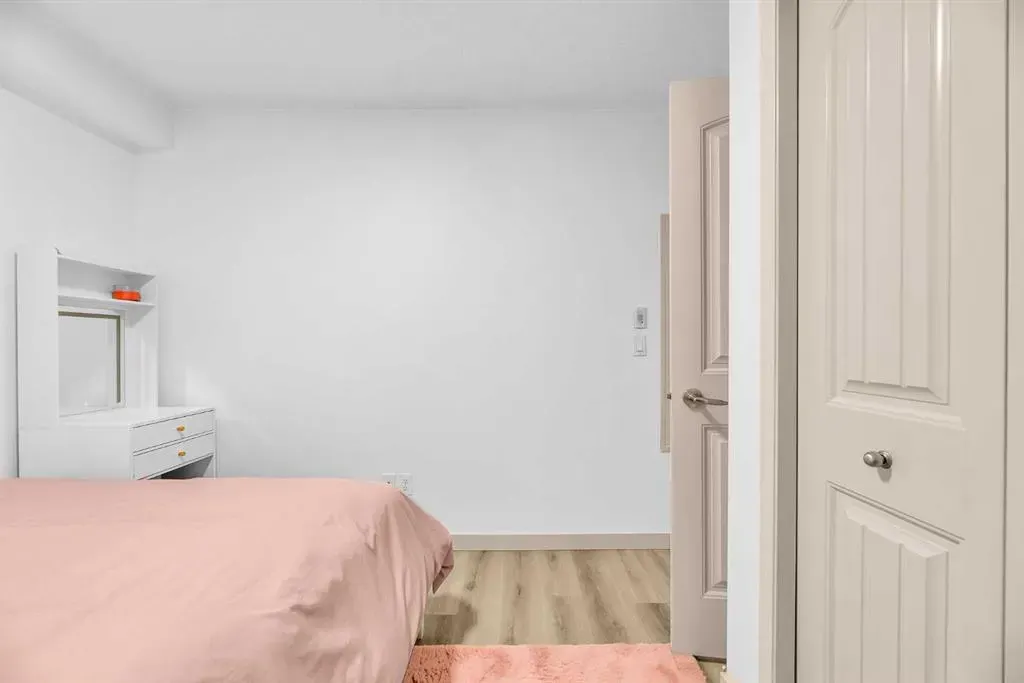 175 Panatella Hill NW, #2214