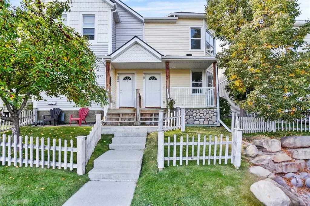 701 Prairie Sound Circle NW