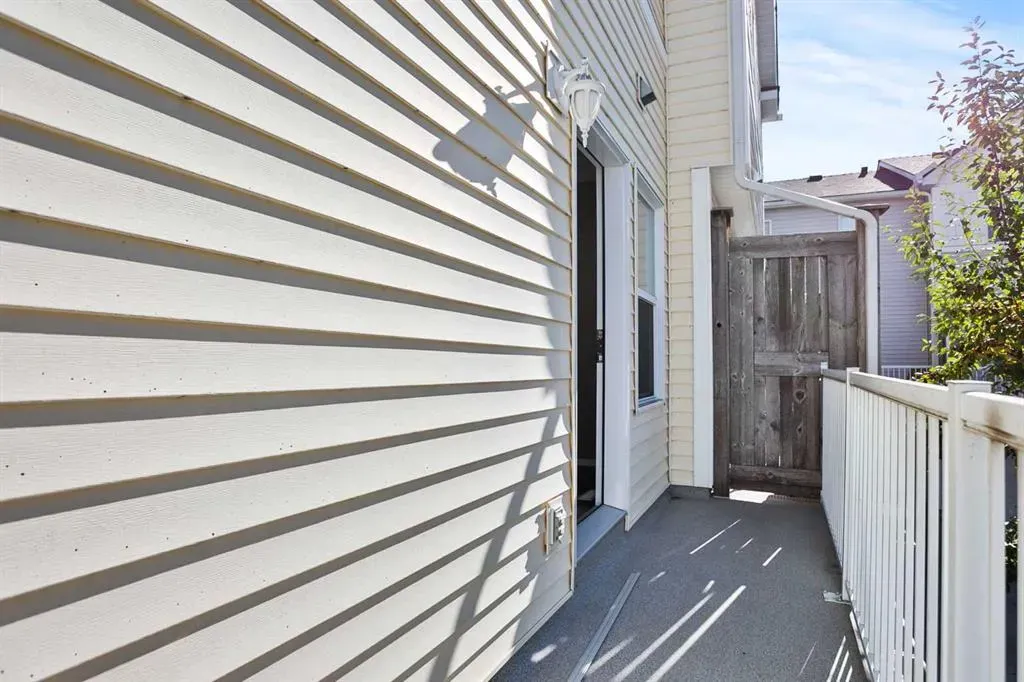 701 Prairie Sound Circle NW