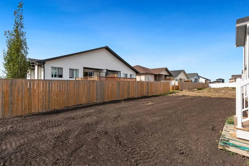 54 Vincent Crescent