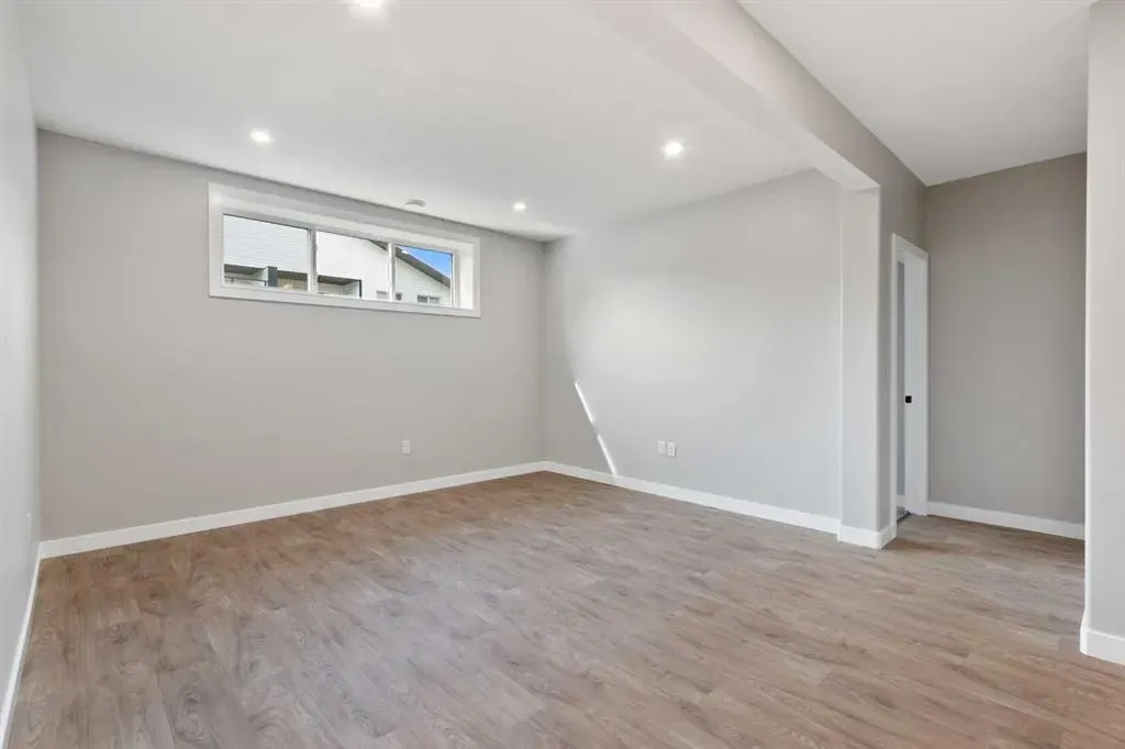 54 Vincent Crescent