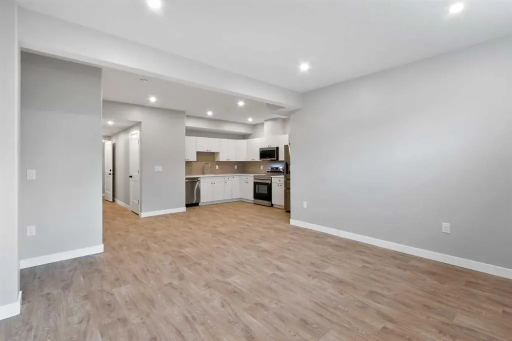 54 Vincent Crescent
