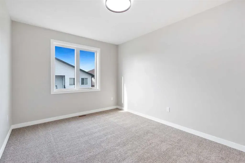 54 Vincent Crescent