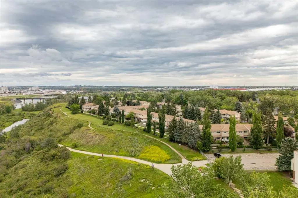 203 Lynnview Road SE, #47N
