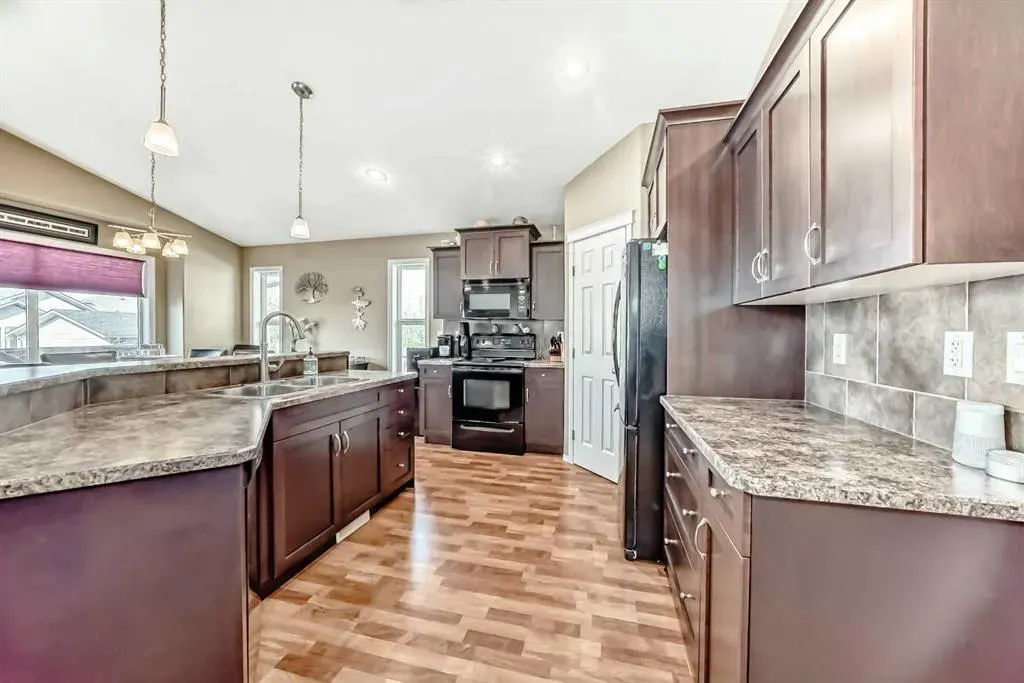 163 Vanson Close
