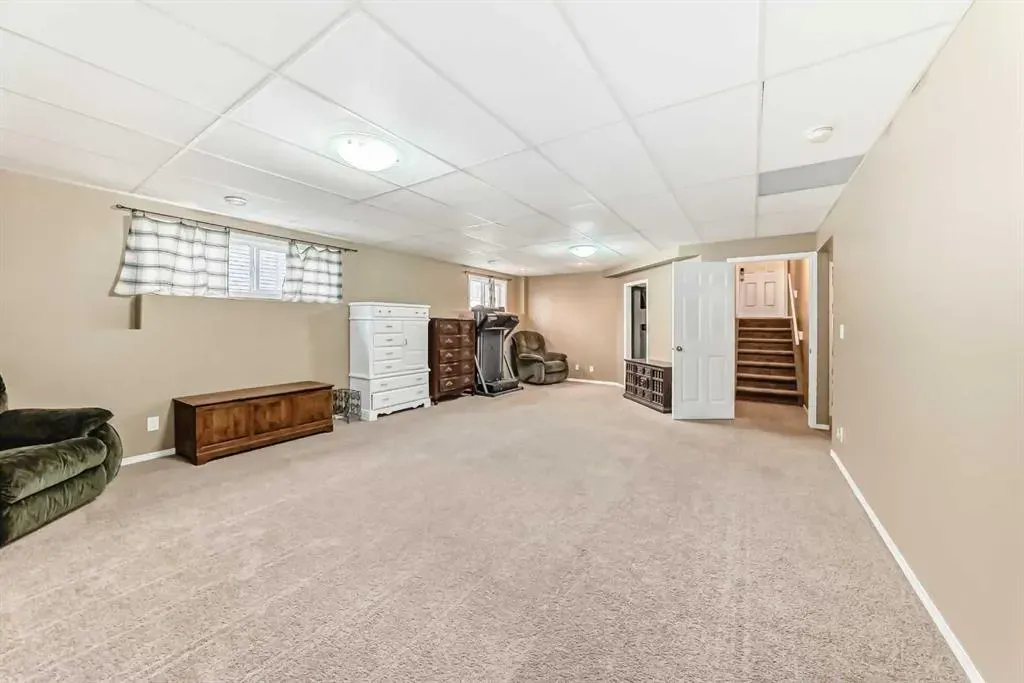 163 Vanson Close