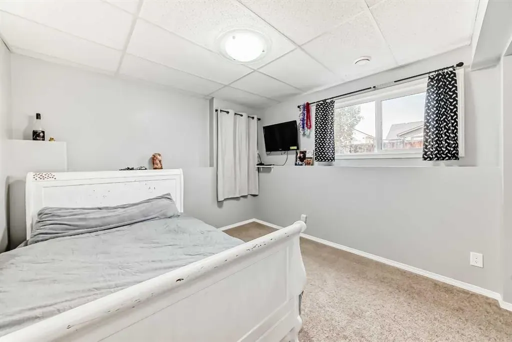 163 Vanson Close