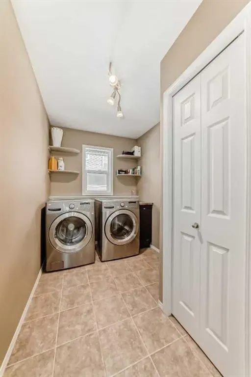 163 Vanson Close