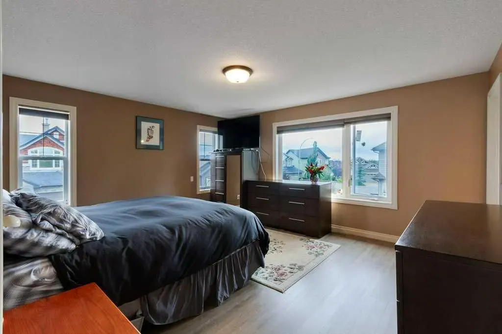 200 Cimarron Drive