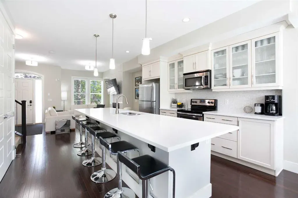 548 Quarry Park Boulevard SE