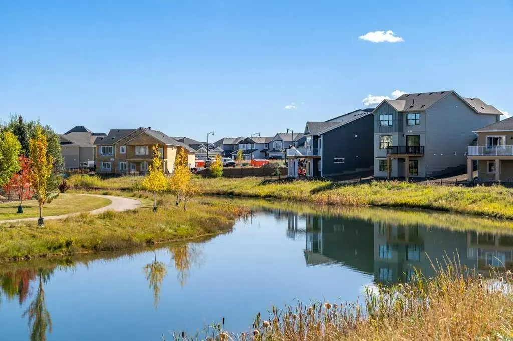 108 Monterey Bay SE