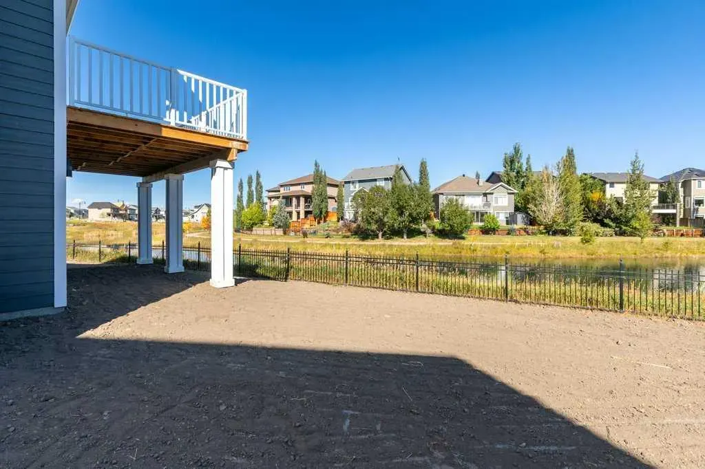 108 Monterey Bay SE