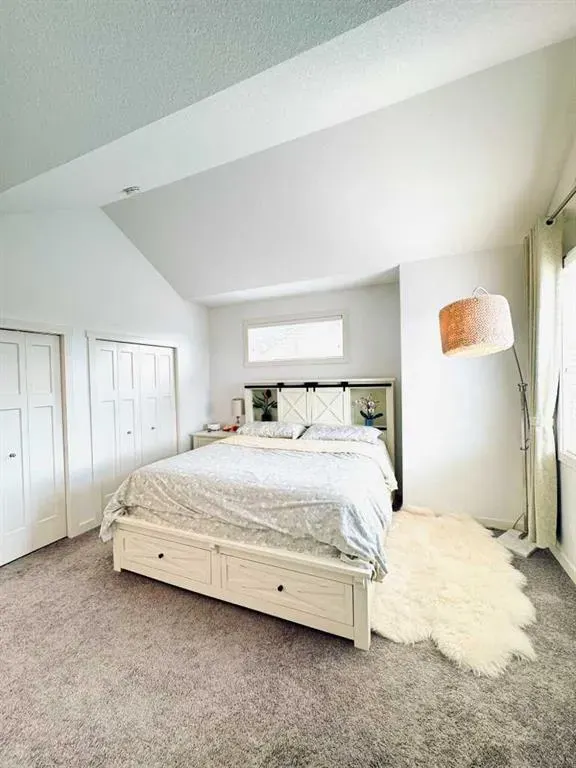 641 Evanston Manor NW
