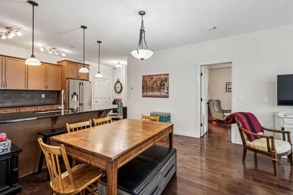 35 Aspenmont Heights SW, #243