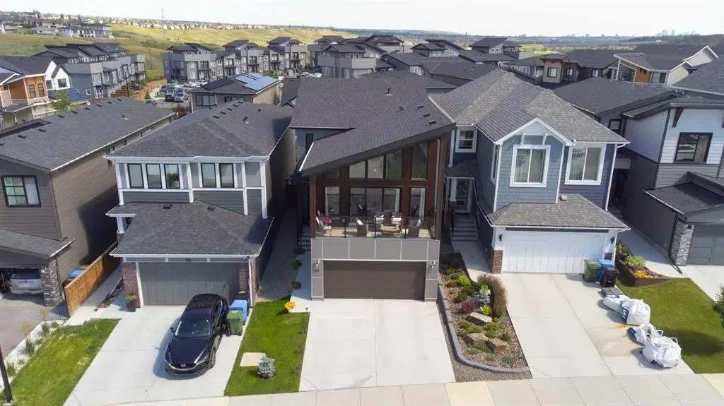 20 Rowley Rise NW