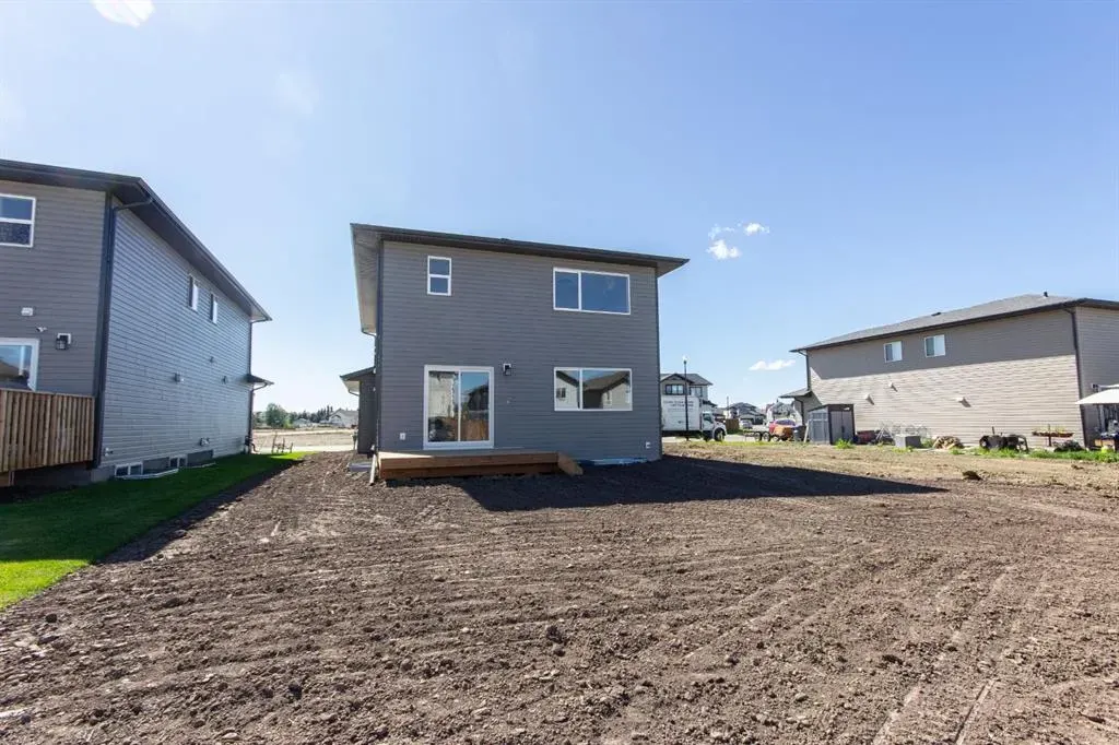 75 Bardwell Way