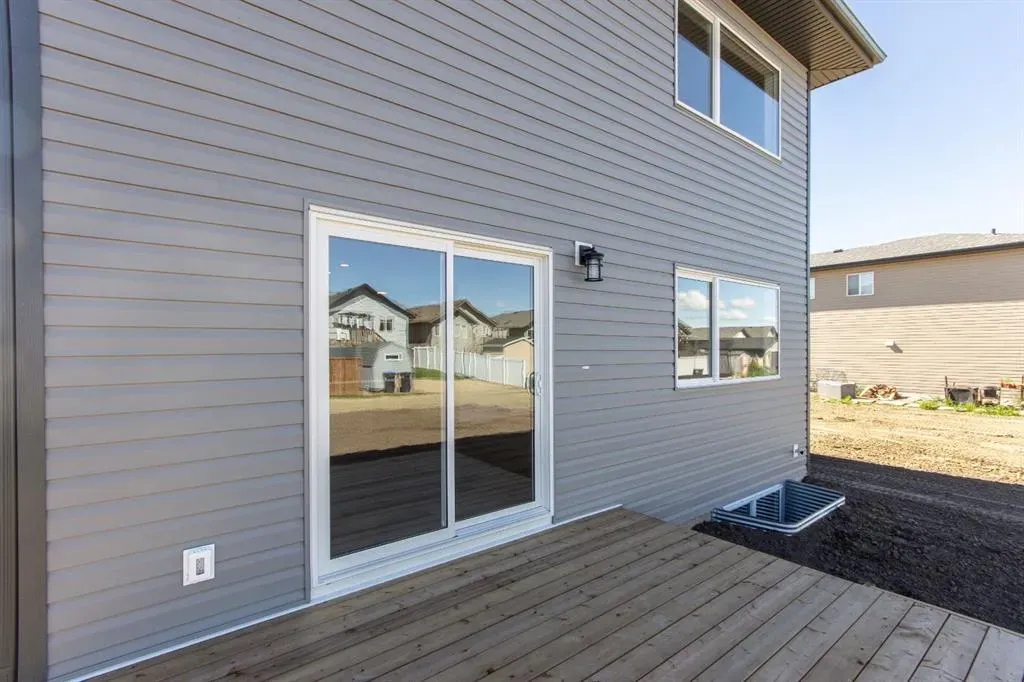 75 Bardwell Way