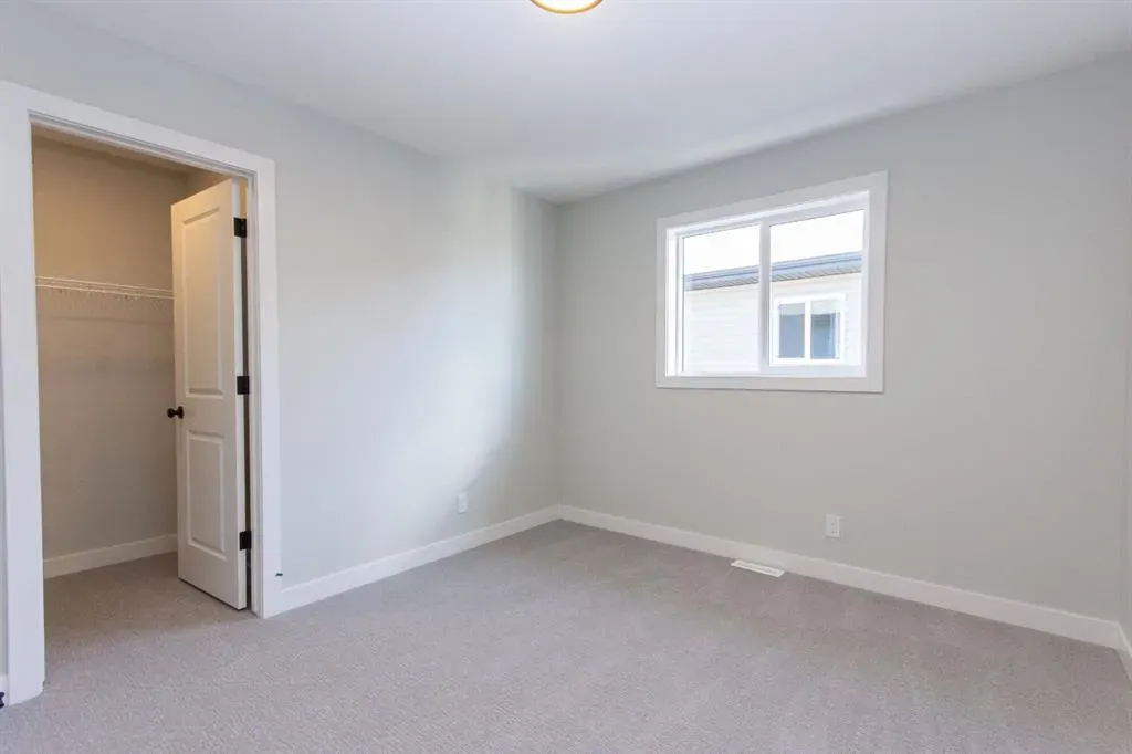 75 Bardwell Way