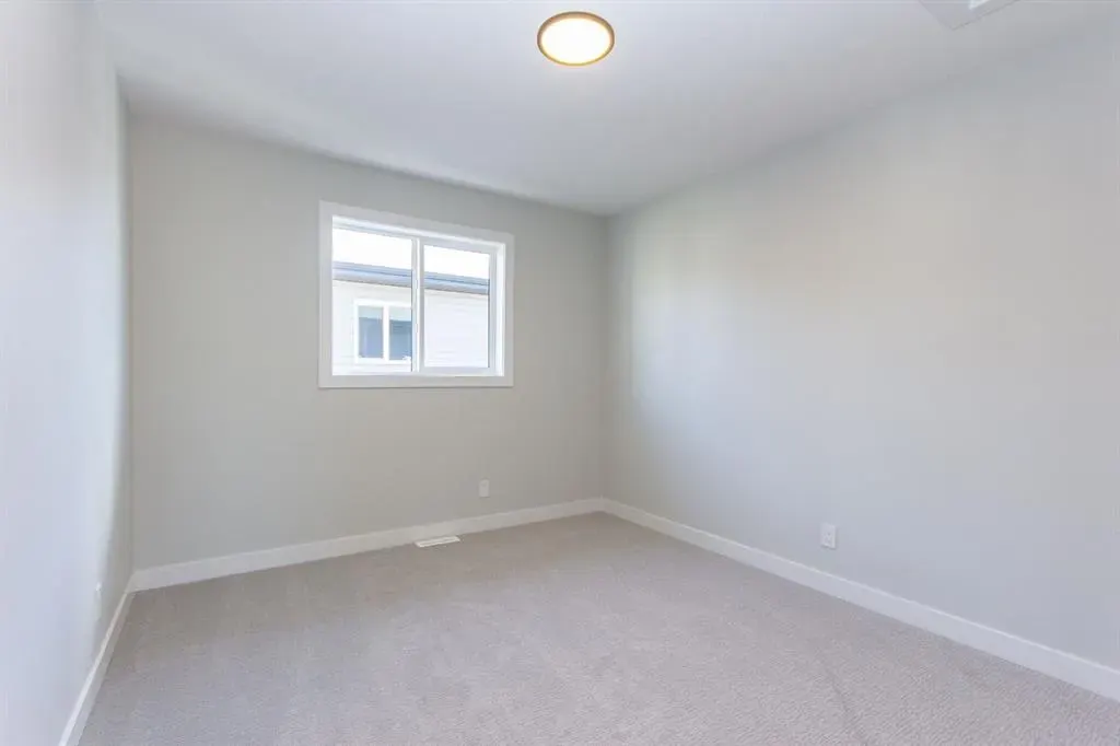 75 Bardwell Way