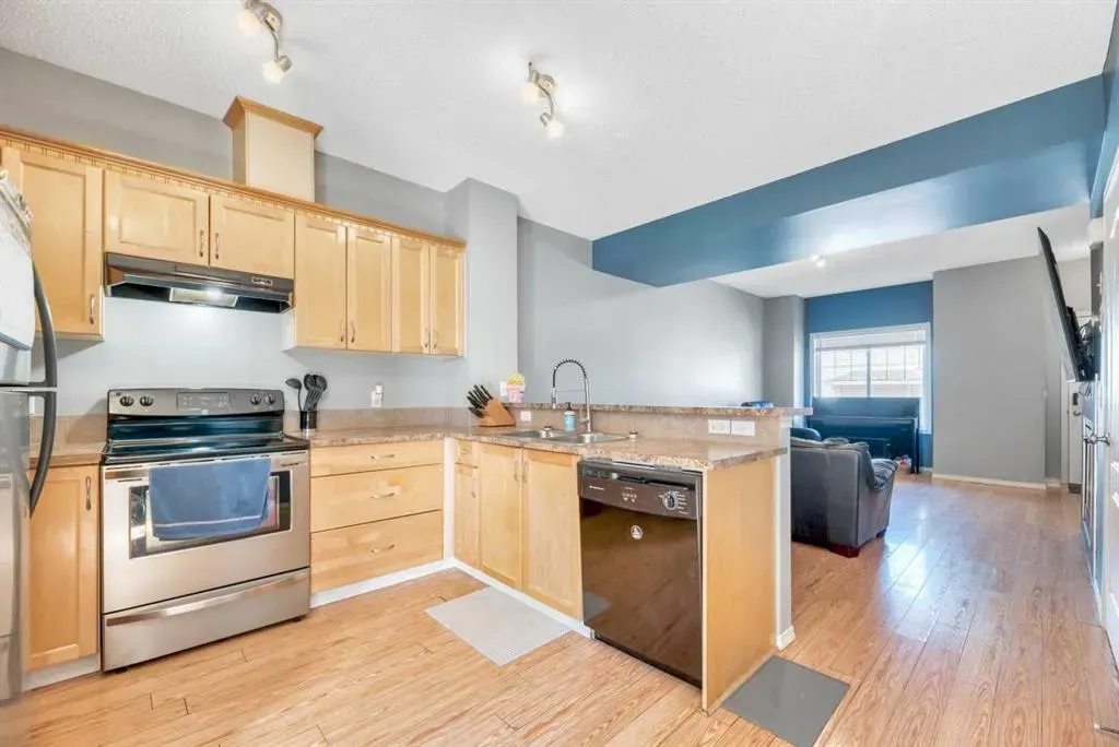 205 Strathaven Mews