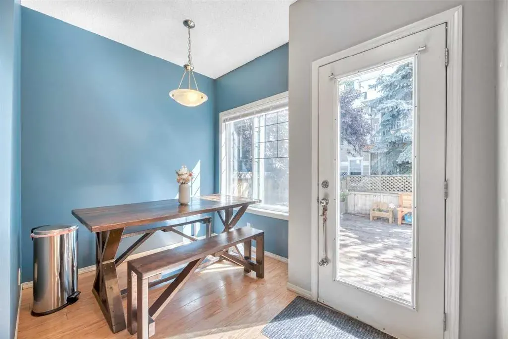 205 Strathaven Mews