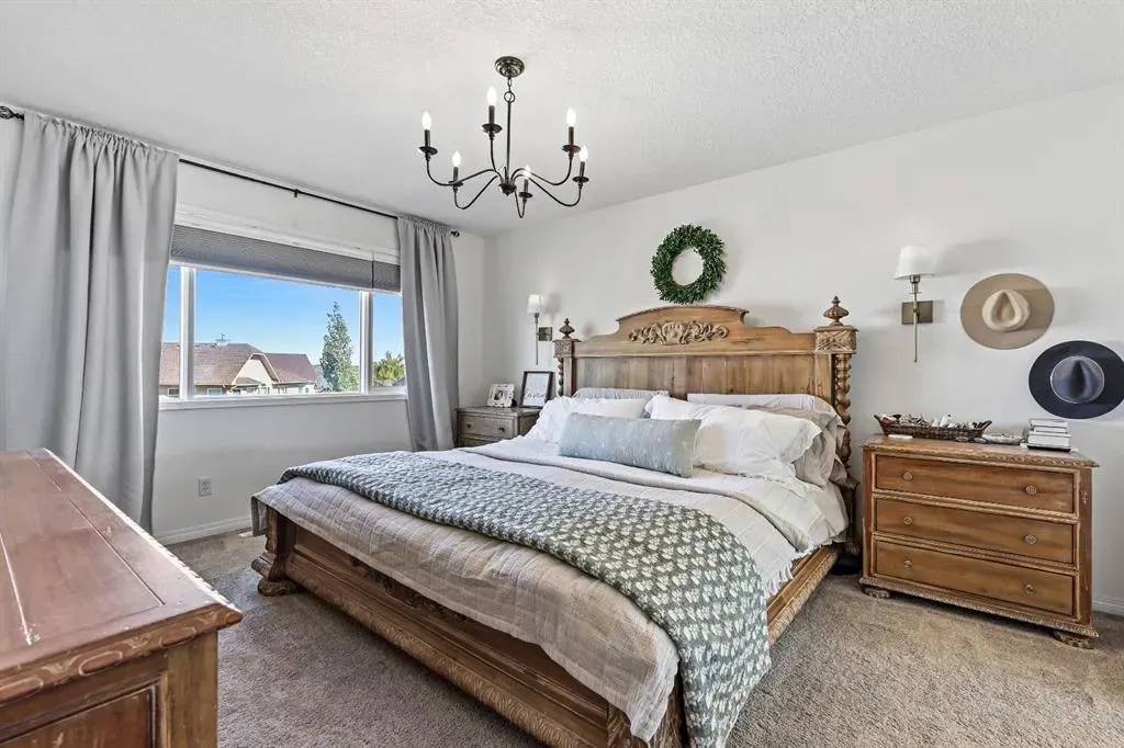 44 Cimarron Crescent