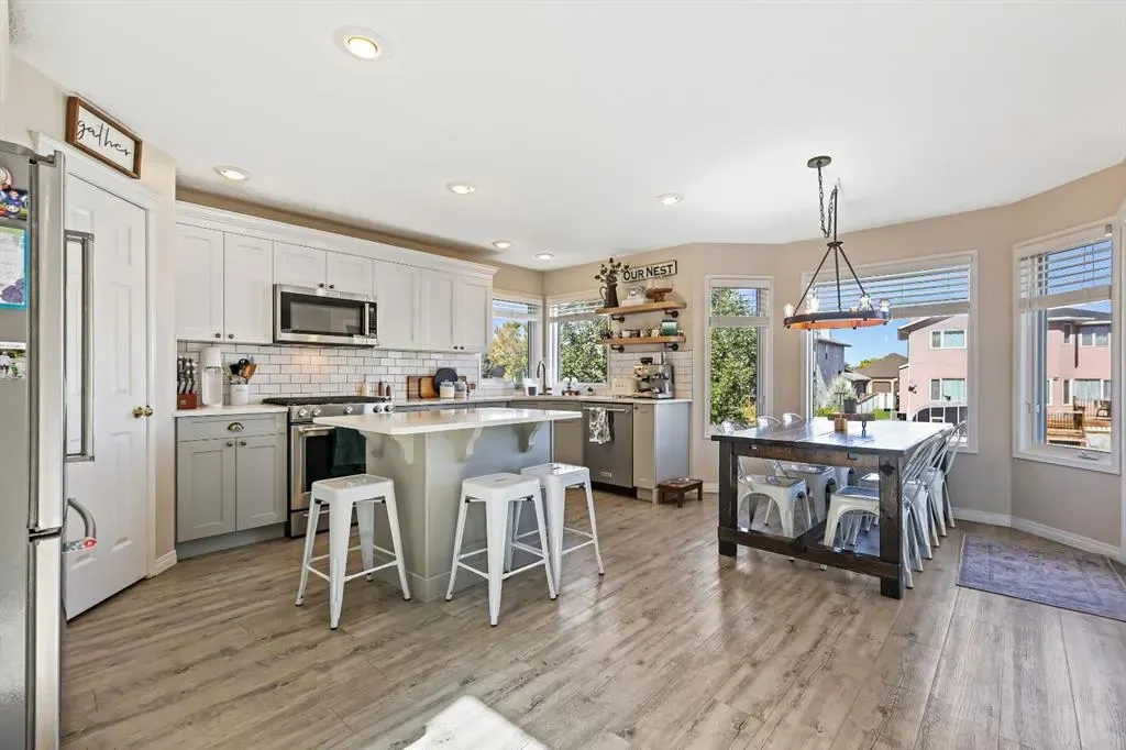 44 Cimarron Crescent