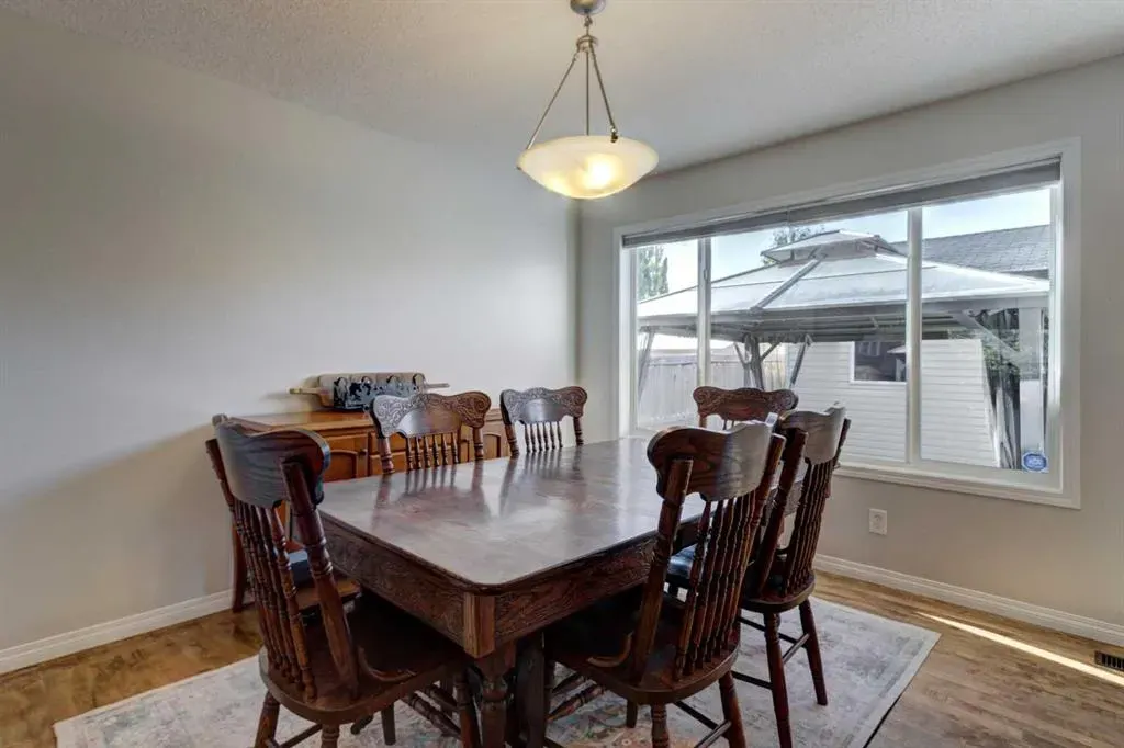 2062 New Brighton Gardens SE