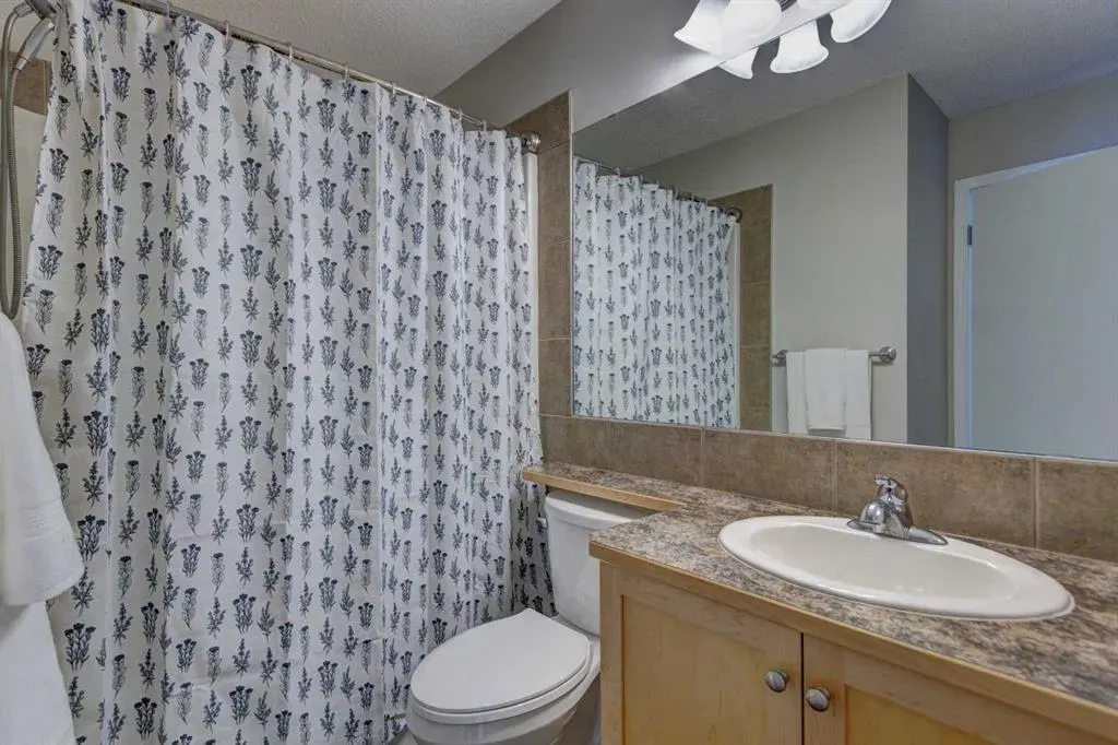 2062 New Brighton Gardens SE