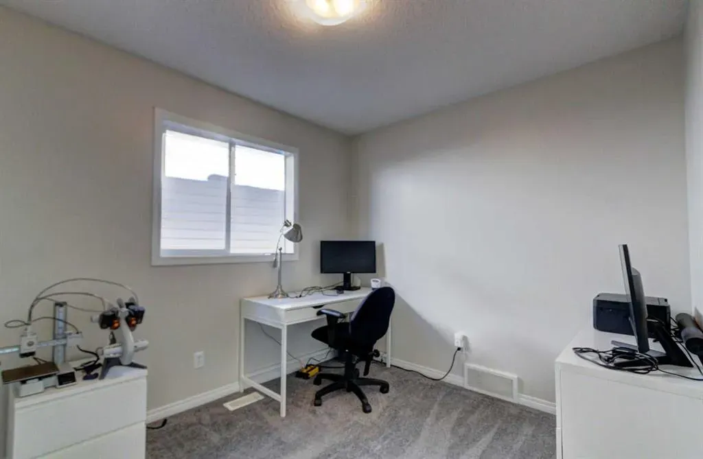 2062 New Brighton Gardens SE