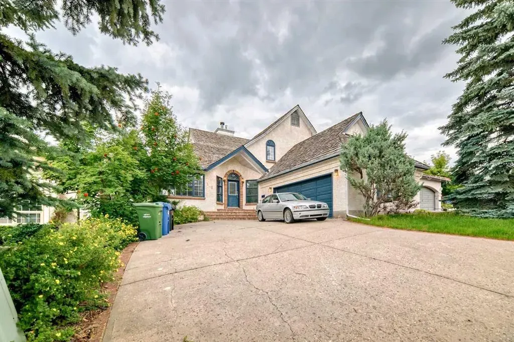 145 Edgeview Road NW