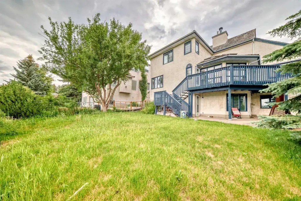 145 Edgeview Road NW