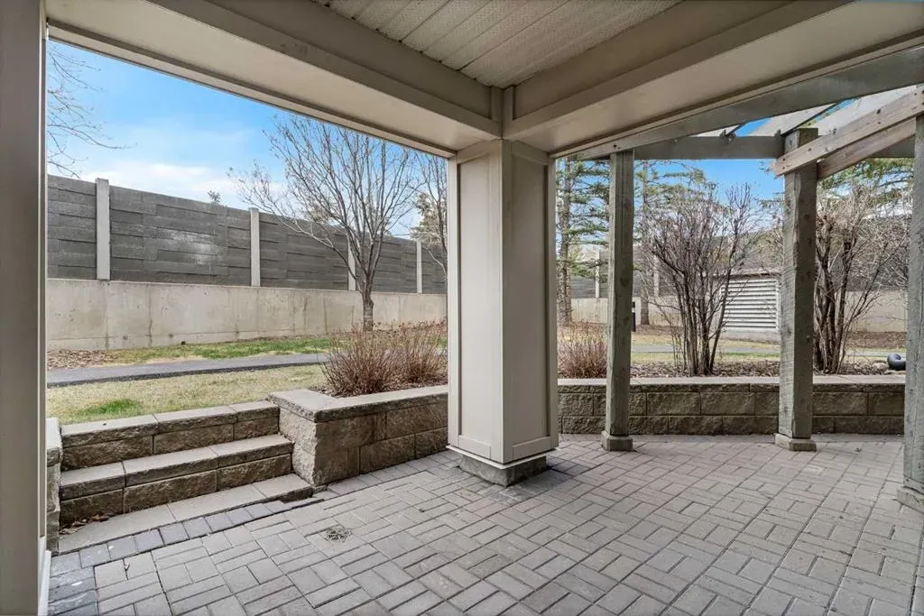 35 Richard Court SW, #113