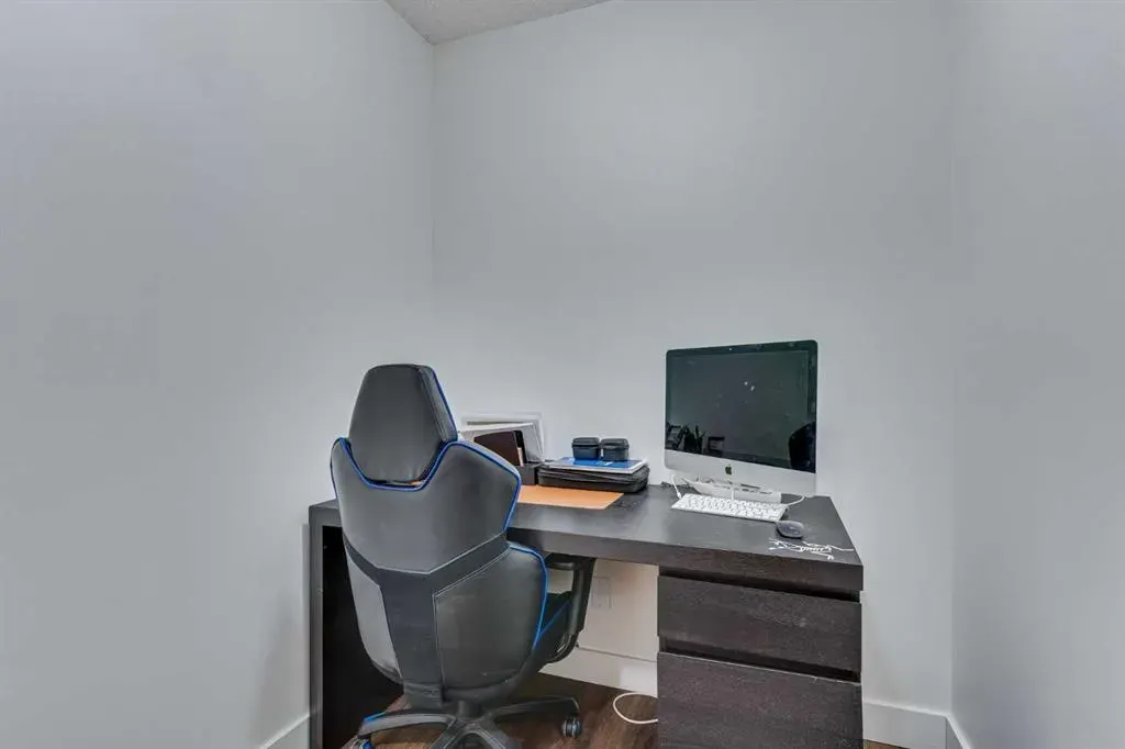 35 Richard Court SW, #113