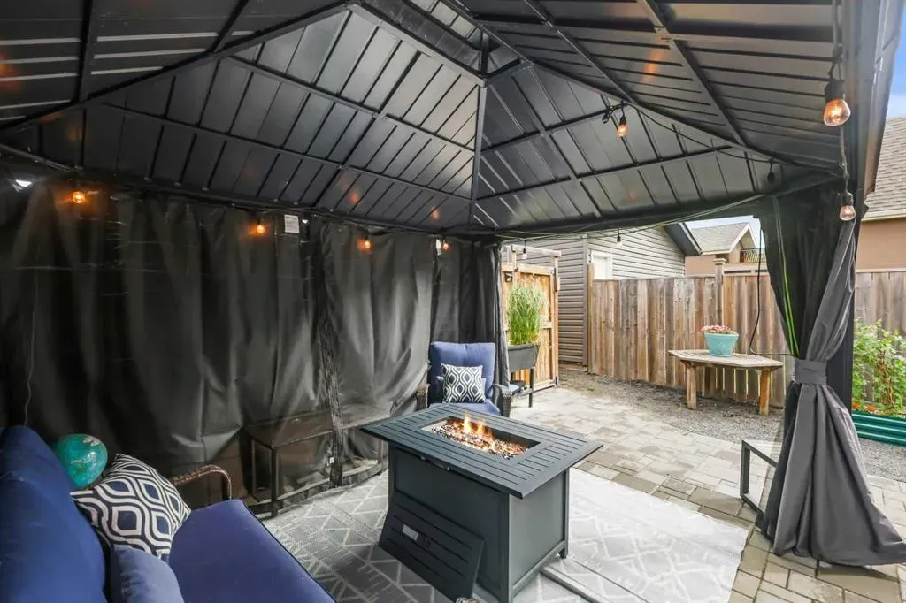 103 Masters Heights SE