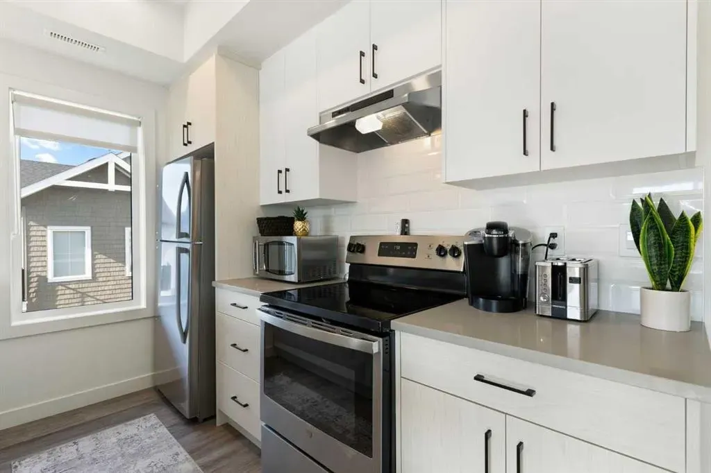 24 Rivercrest Drive, #602