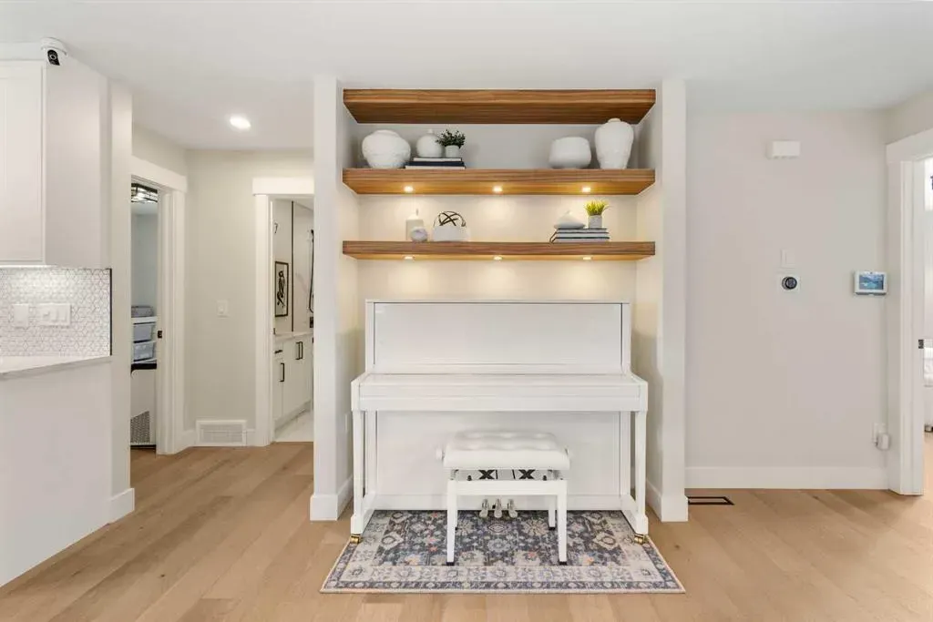 119 Silver Brook Road NW