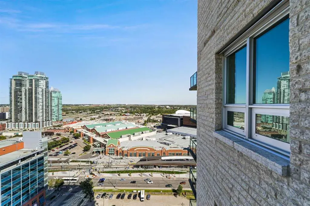 210 15 Avenue SE, #2104