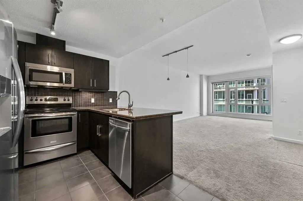 210 15 Avenue SE, #2104