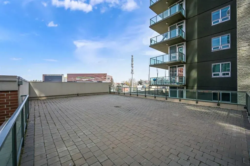 210 15 Avenue SE, #2104