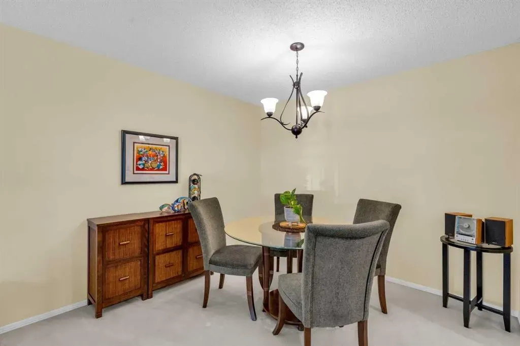 723 57 Avenue SW, #222