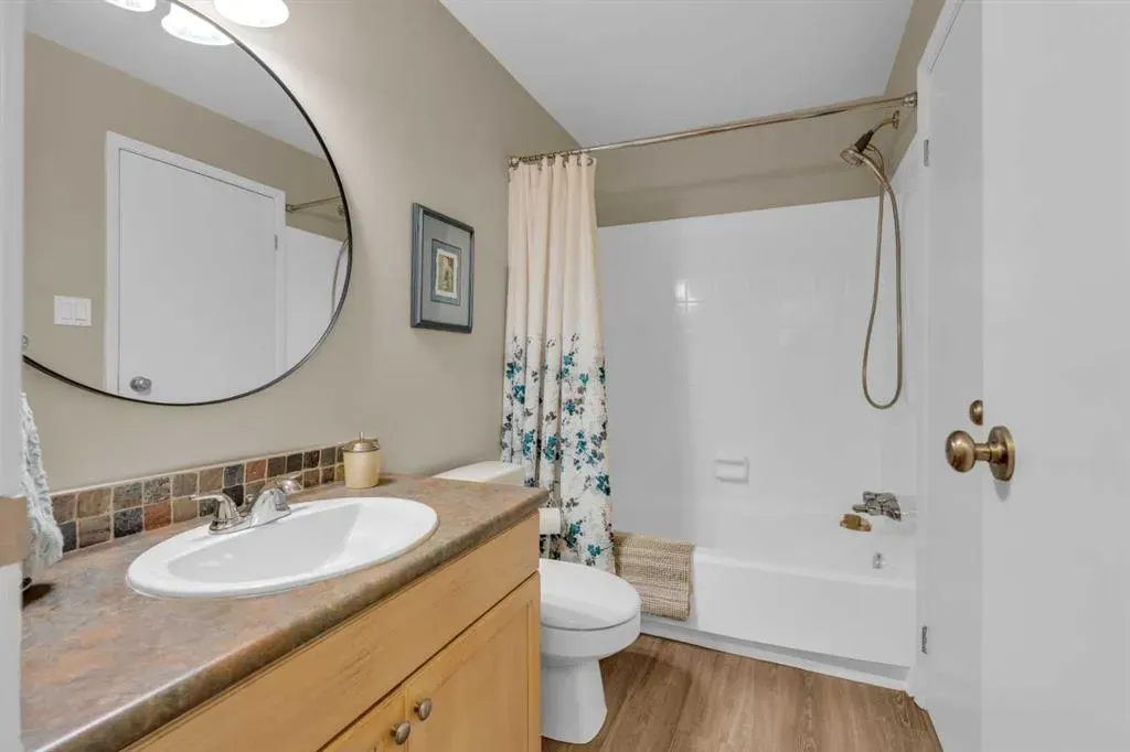 723 57 Avenue SW, #222