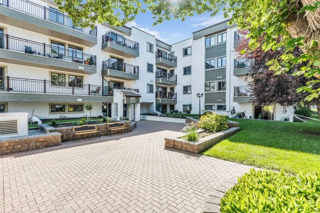 723 57 Avenue SW, #222