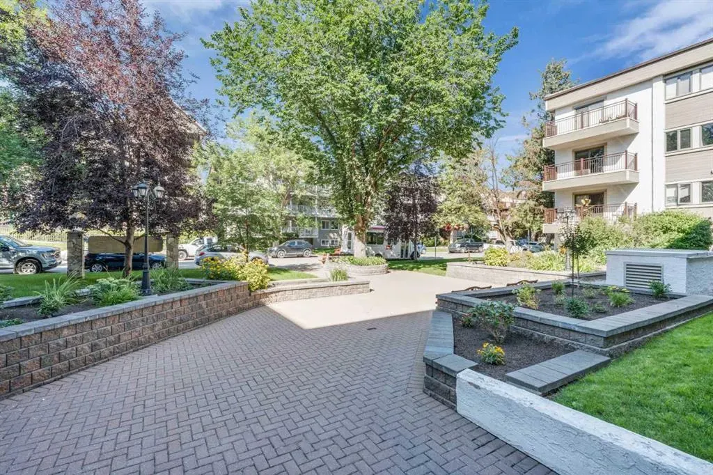 723 57 Avenue SW, #222