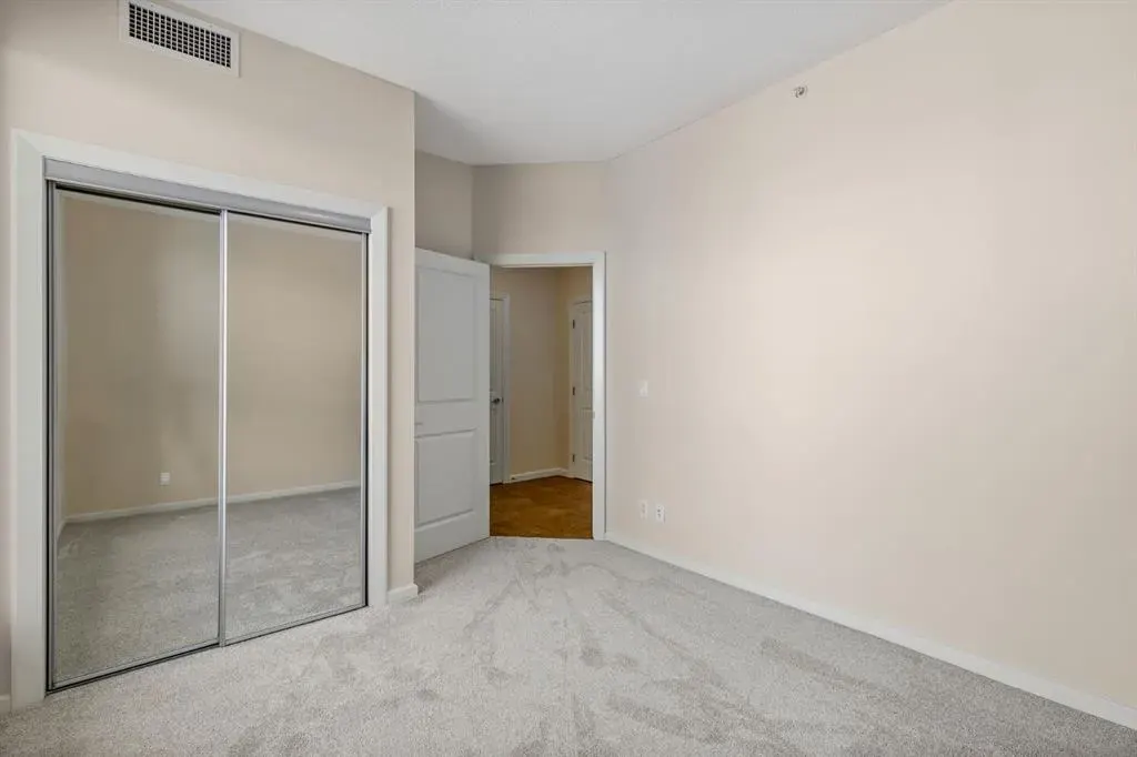 211 13 Avenue SE, #1403