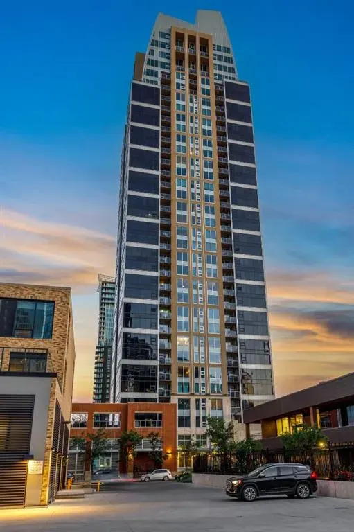 211 13 Avenue SE, #1403