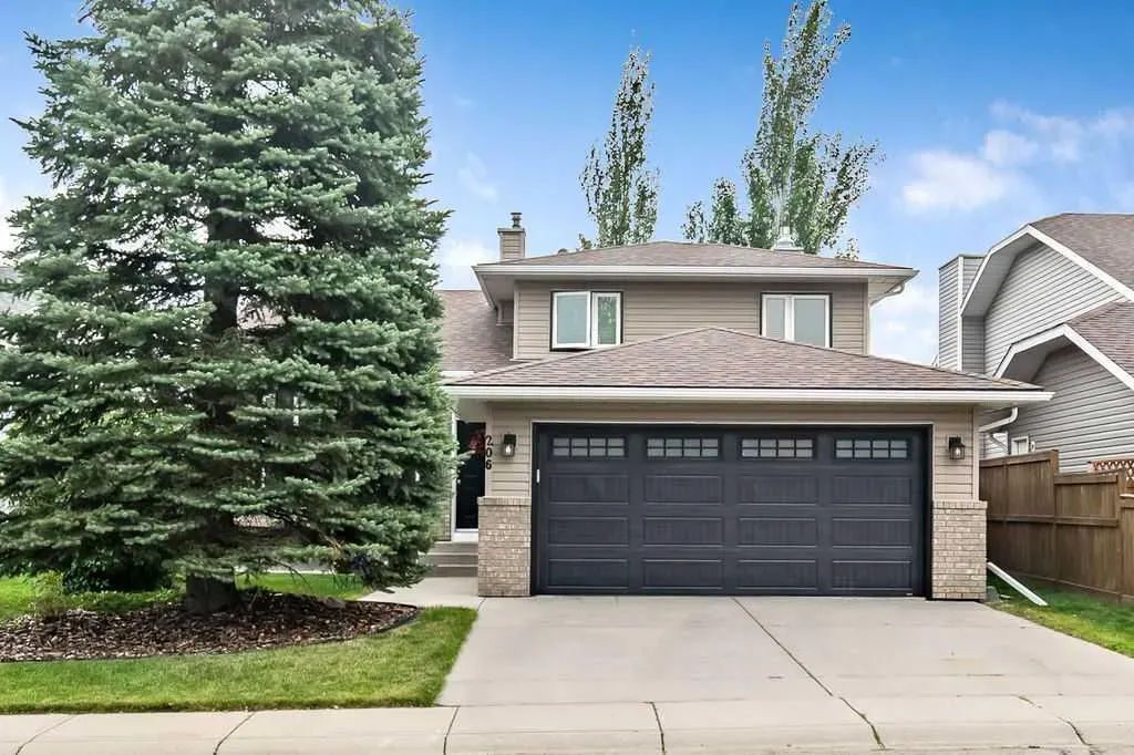 206 Tanner Drive SE