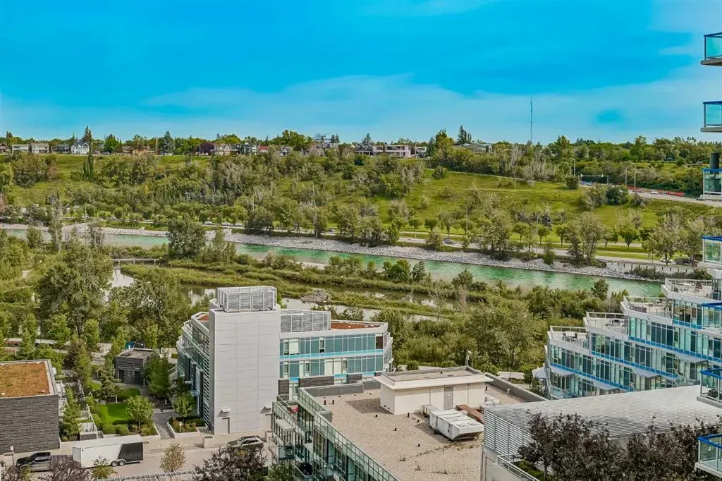 222 Riverfront Avenue SW, #1325